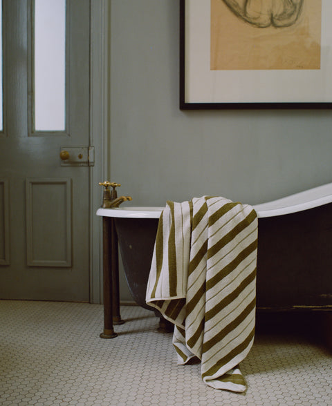 Madison Bath Sheet, Caper & Chalk